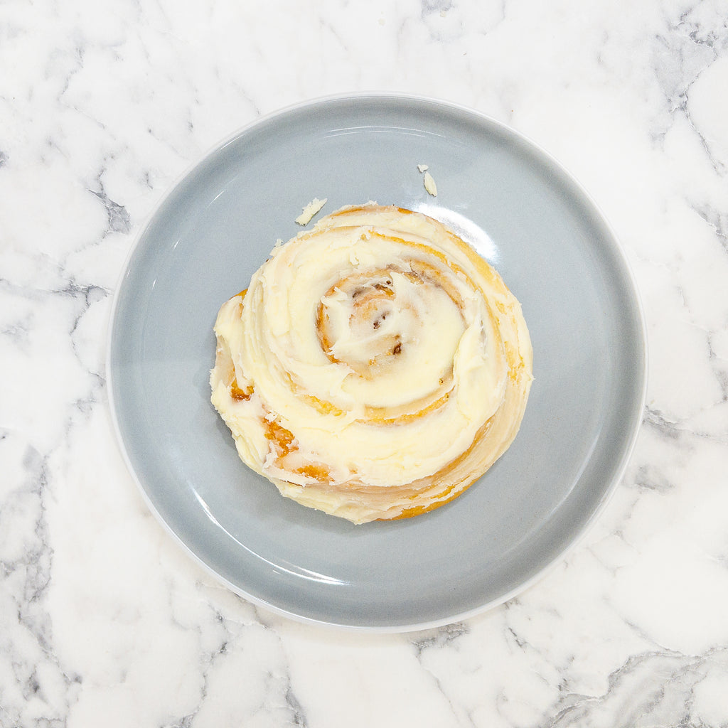XL Postal Cinnamon Buns UK delivery GG Desserts
